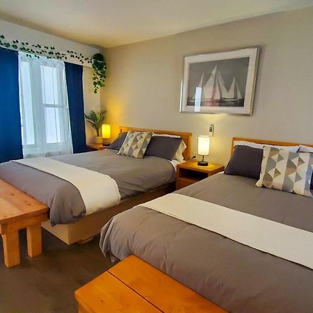 Motel Lofts Fleuve Et Montagnes Sainte-Anne-de-Beaupré Esterno foto