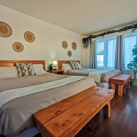 Motel Lofts Fleuve Et Montagnes Sainte-Anne-de-Beaupré Esterno foto