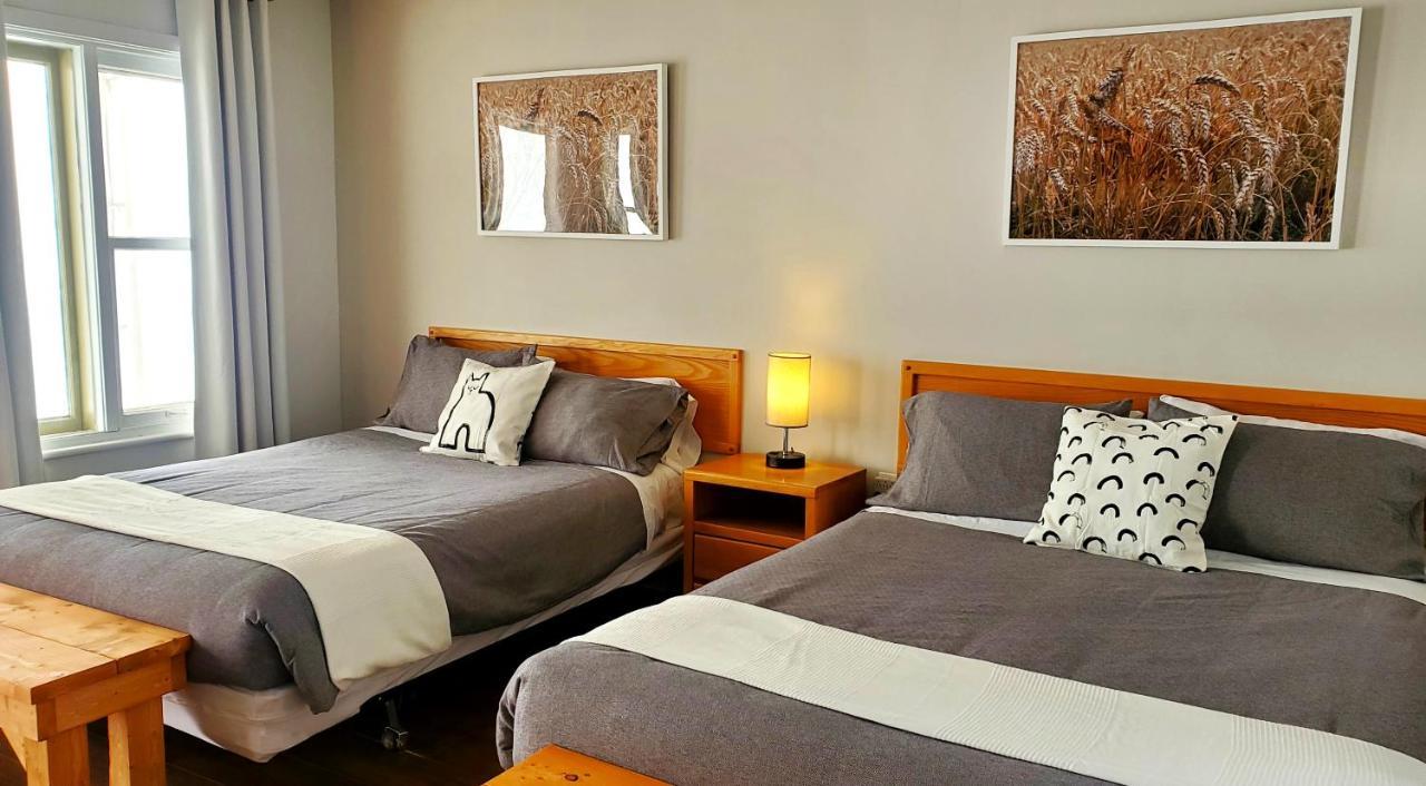 Motel Lofts Fleuve Et Montagnes Sainte-Anne-de-Beaupré Esterno foto
