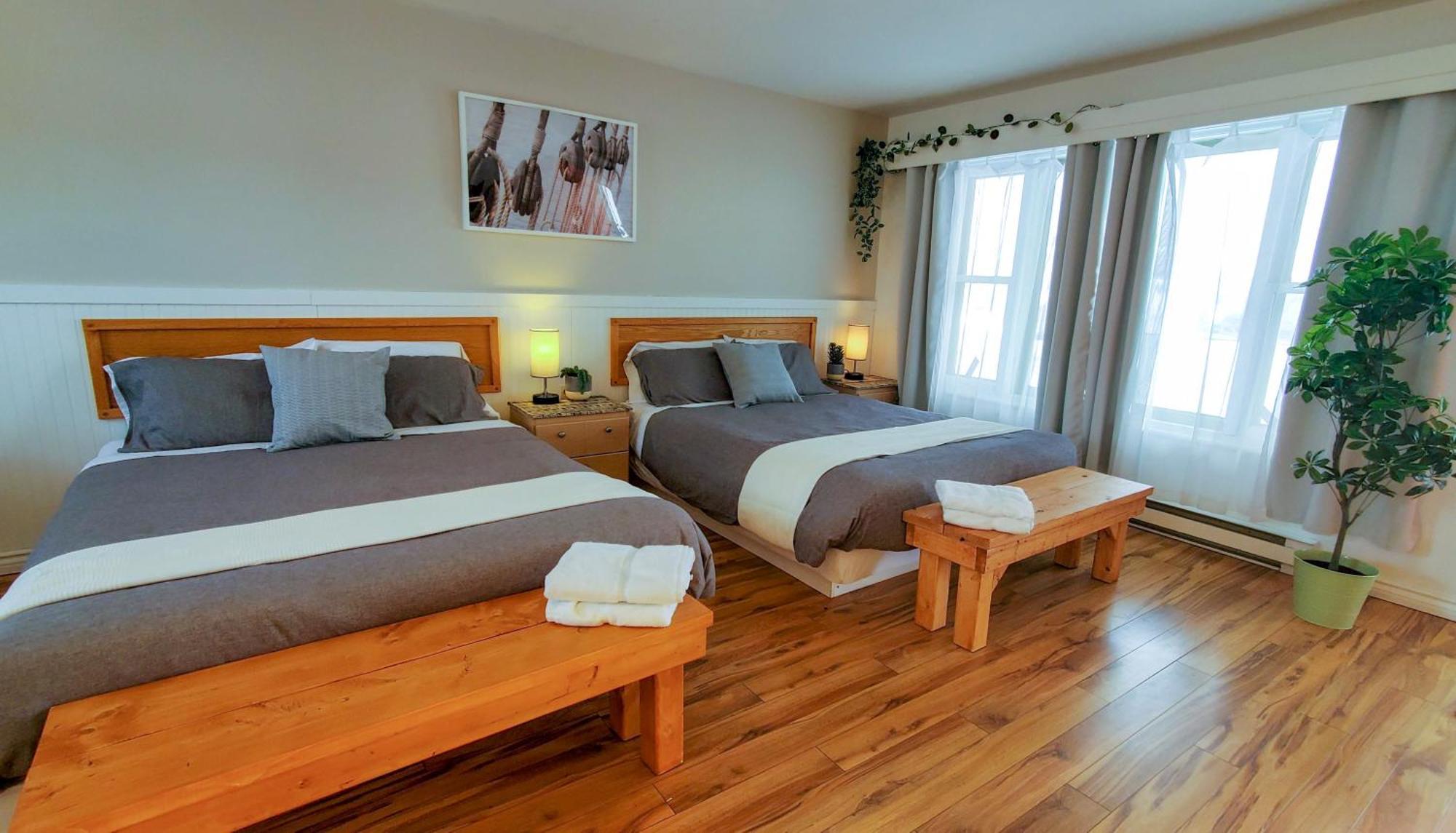 Motel Lofts Fleuve Et Montagnes Sainte-Anne-de-Beaupré Esterno foto